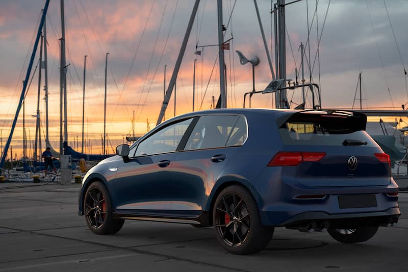 Golf R