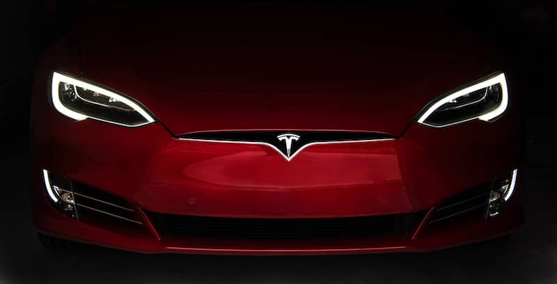 Tesla-Model-S-Long-Range