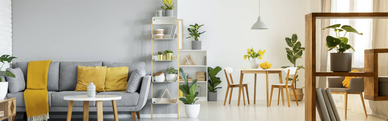 Cheery Bright Sunny Living Room Decor For Spring